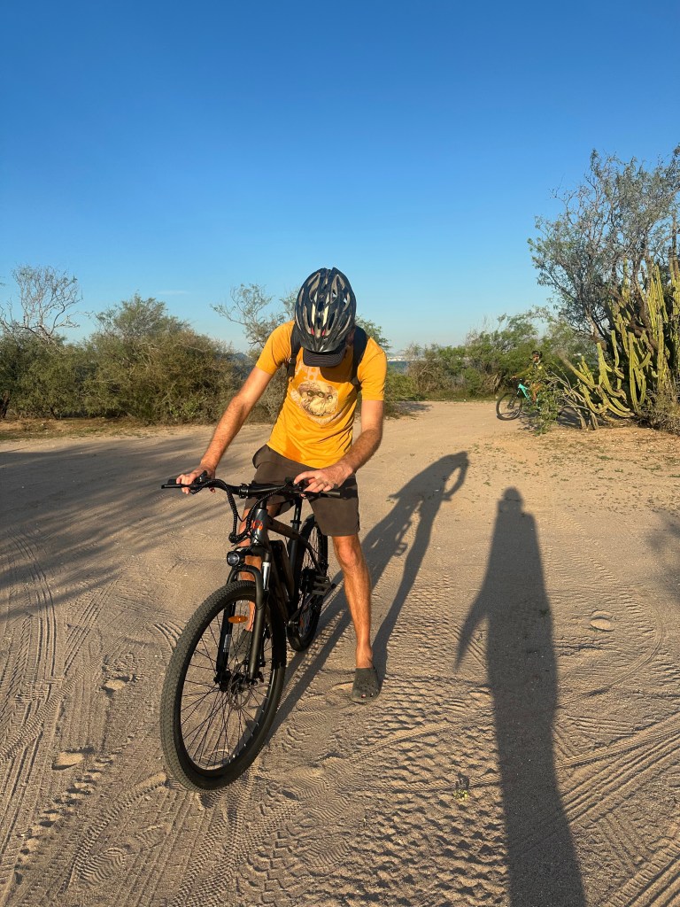 Si puedes sudar andando en bicicleta electrica!